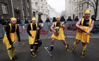 Україна різко відреагувала на недопуск гурту Ot Vinta до Польщі