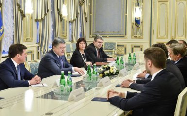 Порошенко: нужно учиться работать с нынешней Радой, перевыборов не будет