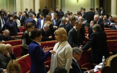Рада приняла несколько важных решений о налогах и зарплатах в Украине