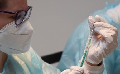 Вчені виявили серйозний недолік вакцини Pfizer/BioNTech