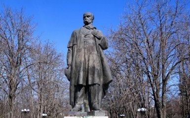 В ЛНР считают, что Шевченко воспевал Россию: опубликовано видео