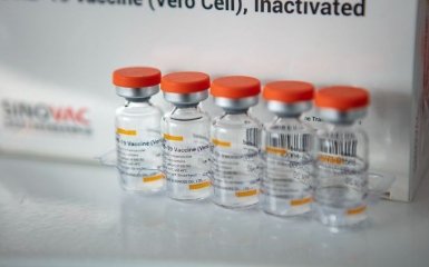 МОЗ прогнозує визнання CoronaVac і CoviShield в ЄС вже найближчим часом