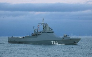 В ГУР обнародовали подробности поражения еще одного корабля РФ в Черном море