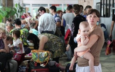 Переселенцям з Донбасу і з Криму дали корисну пораду: опубліковано відео