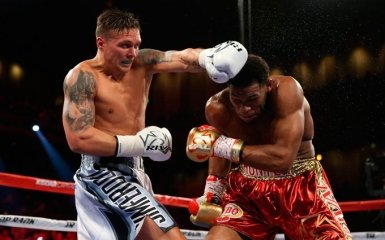 Усик избил непобедимого американца Хантера: появилось видео