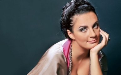 Знаменитую российскую певицу экстренно госпитализировали: опубликованы фото