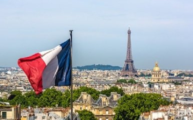 Франция прогнозирует одобрение нефтяного эмбарго для РФ