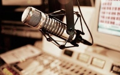 Рада приняла громкий закон об украинском языке на радио