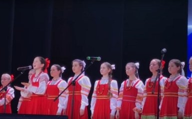 Сеть шокировал конкурс детской "патриотической" песни в России: появилось видео