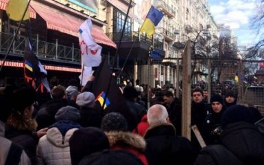 Сутички в центрі Києва: з'явилася реакція поліції