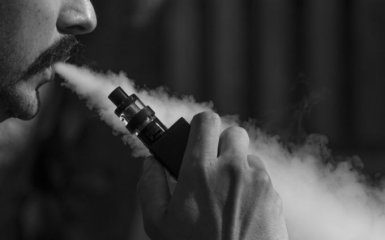 Вейпінг вбив людину у Європі: шокуючі деталі