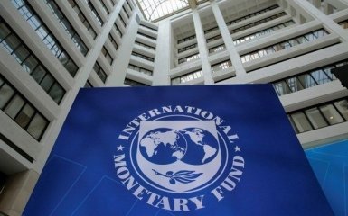 МВФ заблокировал передачу сотен миллионов долларов талибанскому Афганистану
