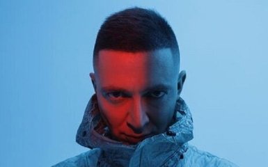 Російський репер Oxxxymiron дав перший концерт на підтримку України