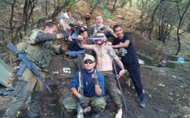Когда "русскому миру" скучно: в сети высмеяли глупые фото боевиков на Донбассе