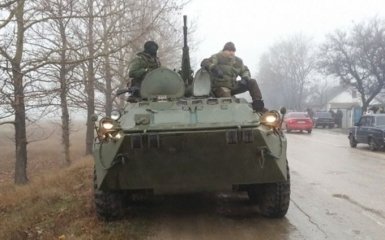 Колонны военных РФ остановили по пути в Киев