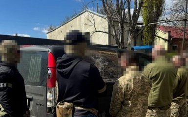 Схема "вибивання" грошей працівників ТЦК з Одеси - як це відбувалося