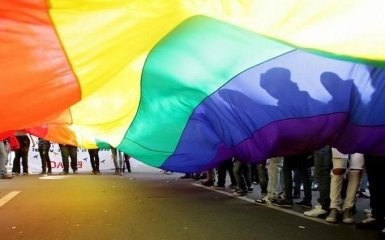 У Чечні серйозно взялися за геїв і лесбійок: з'явилися гучні подробиці