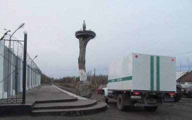 В России поставили памятную доску создателям концлагеря, сеть в шоке: появилось фото