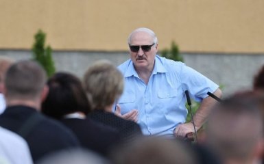 Лукашенко зізнався у бажанні контролювати Білорусь після зміни влади