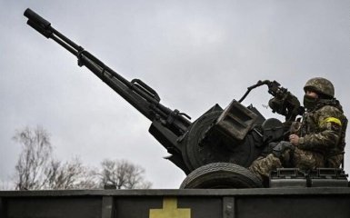 Воздушные силы показали работу зенитчиков ночью в Одесской области — видео