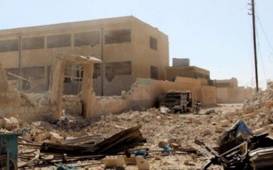 Удар России по сирийской школе: появились фото атаки и видео последствий