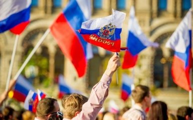 В оккупированный Крым едет новый путинский десант артистов