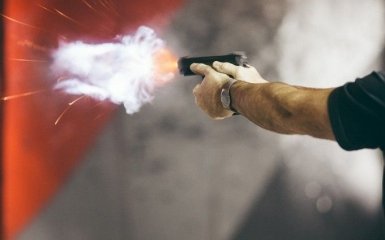 В Україні розгорається скандал через стрілянину "прокурорських" в кафе: з'явилося відео