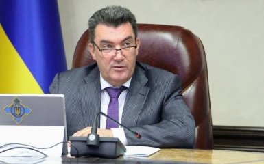 Данілов розповів, чому Україна не повертає Крим військовим шляхом