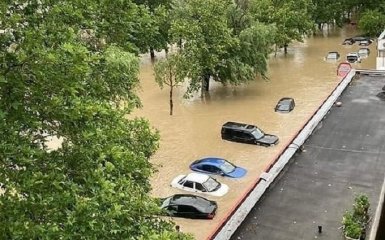 Масштабный потоп в Ялте: что известно о ситуации в оккупированном Крыму