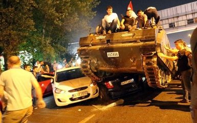 В ЕС заявили о неприятных для Турции последствиях провального переворота