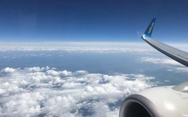 Причиною «мовного скандалу» з МАУ є помилка пасажира, а не мовна дискримінація