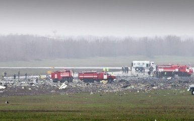 З'явилося відео з місця падіння Boeing в Ростові