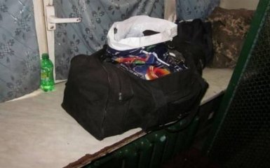 В киевском метро задержан мужчина с опасными предметами: появились фото