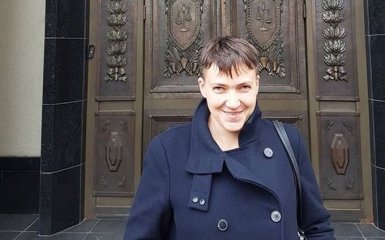 Савченко поймали за ужином в Москве: появились фото и видео