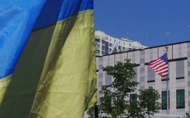 Америка решила укрепить Минобороны Украины