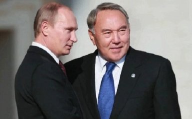 Експерт розповів, що екс-президент Казахстану Назарбаєв пообіцяв Путіну