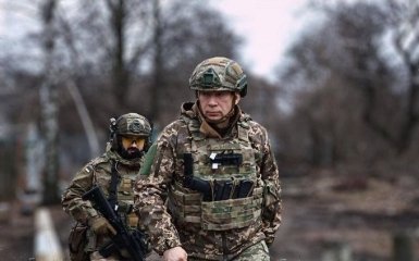 Росіяни залучають найкращі підрозділи для захоплення Бахмута – Сирський