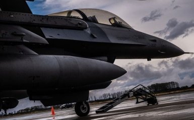 Винищувачі НАТО перехопили військові літаки РФ над Чорним морем