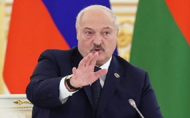 Лукашенко публично признал свою ложь о планах вагнеровцев