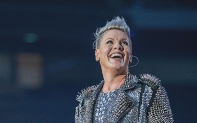 Pink обурена новим фейком про її особисте життя