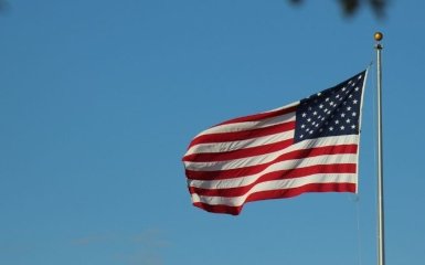 США оголосили про майже повне припинення видачі віз в Росії