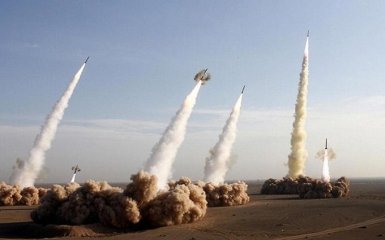 Известный карикатурист высмеял ядерную истерию в России