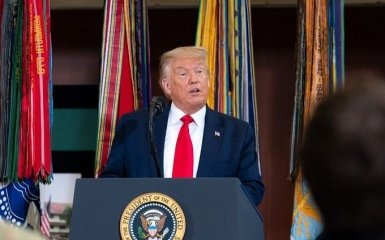 Чому ви це робите - Трамп накинувся із публічними звинуваченнями на Меркель