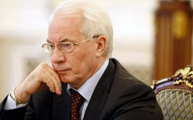 Беглец Азаров признал Крым российским