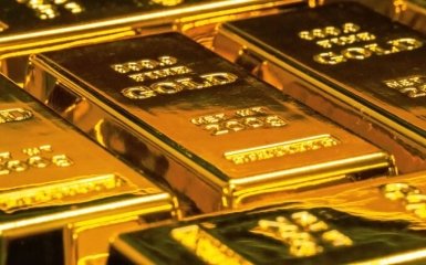 Россия продает золото, несмотря на санкции — Bloomberg