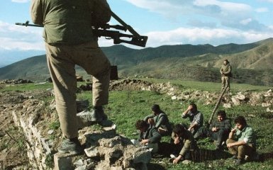 Азербайджан назвал условие прекращения огня в Карабахе, в США и ООН призвали к мирным переговорам