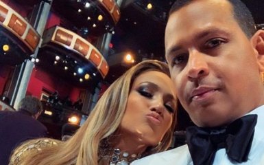 Це вже четвертий шлюб: Дженніфер Лопес знову виходить заміж