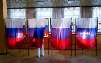Выборы в России: путинская "Единая Россия" претендует на конституционное большинство