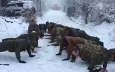 В украинских соцсетях запустили "военный" флешмоб, участвуют даже бойцы АТО: появилось видео