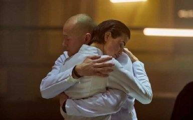 Бумбокс представил яркий клип на песню "Імперії впадуть"